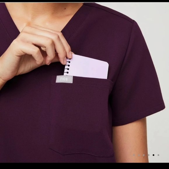 FIGS DEEP PURPLE XS SCRUBS SET Ltd edition - Picture 5 of 7